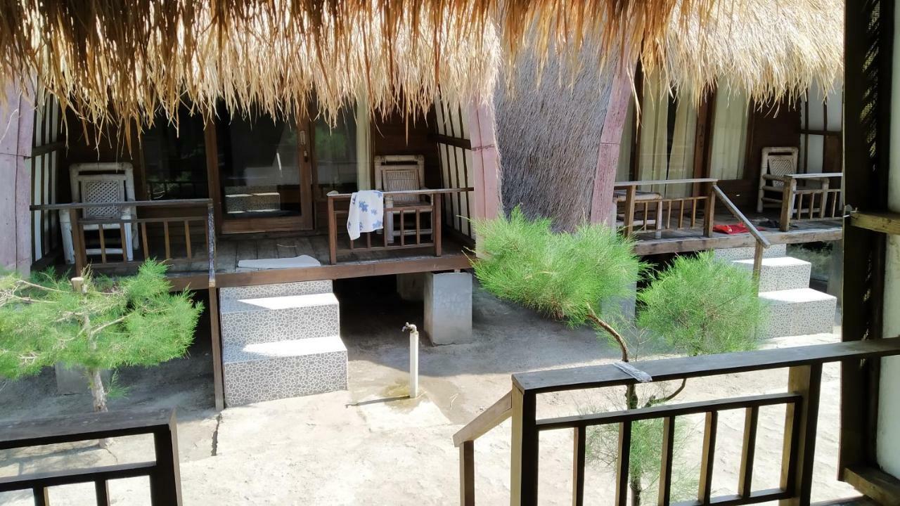 Sunset Beach Bungalow กิลิเมโน ภายนอก รูปภาพ