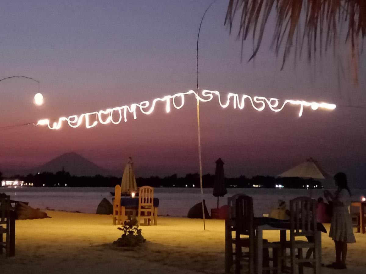 Sunset Beach Bungalow กิลิเมโน ภายนอก รูปภาพ