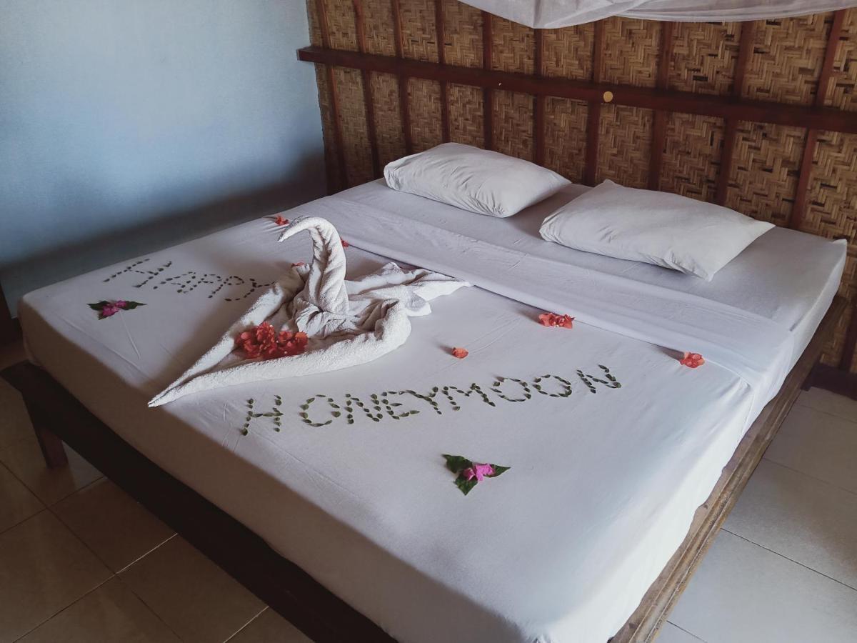 Sunset Beach Bungalow กิลิเมโน ภายนอก รูปภาพ